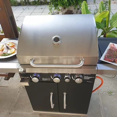 House Near The Feriehus *