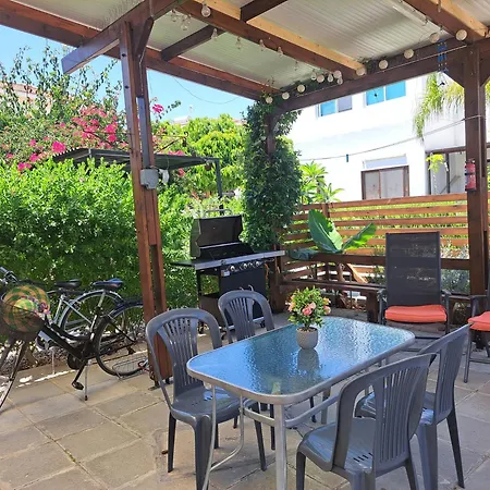 House Near The Dom wakacyjny *