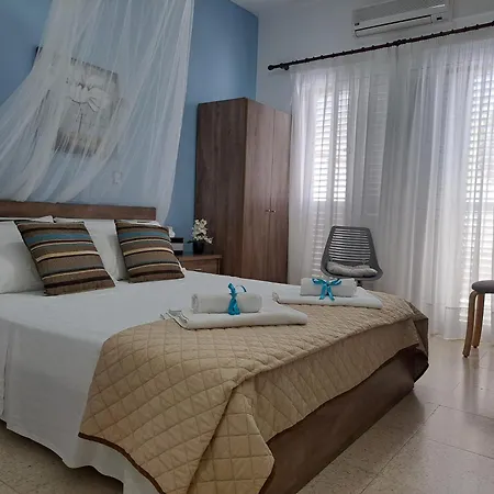 펜션 House Near The *