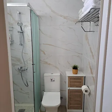 House Near The 펜션 페리볼리아