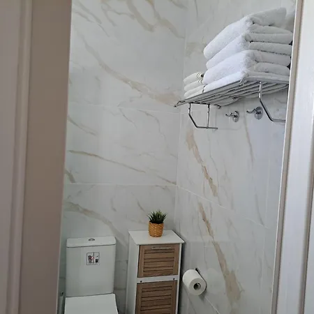 펜션 House Near The *